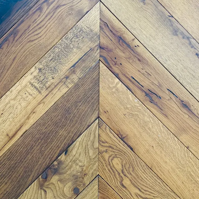 Antique Oak Chevron Parquet