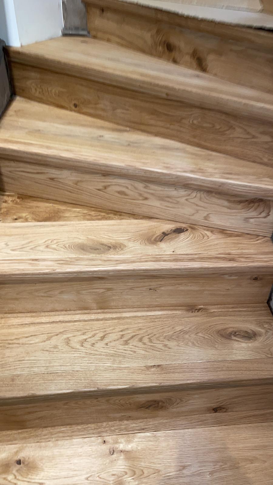 Oak stair cladding 